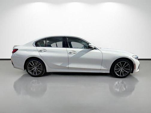 2021 BMW 330 330i