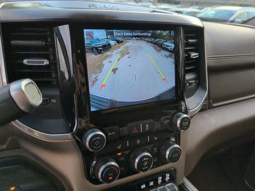 2022 RAM 2500 Laramie Crew Cab 4x4 6'4' Box