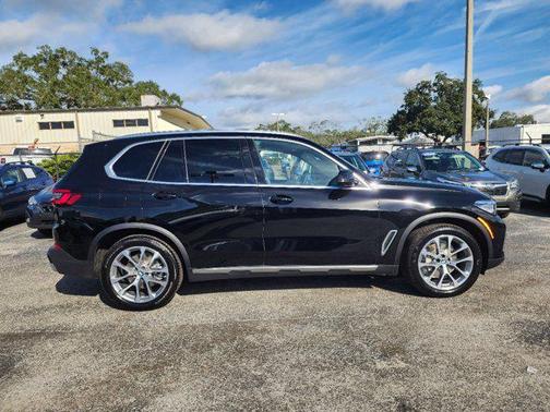 2023 BMW X5 sDrive40i