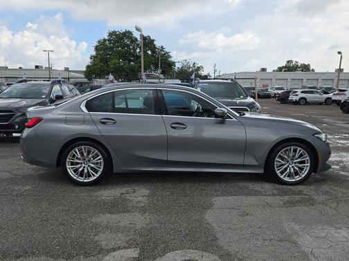 2024 BMW 330 i