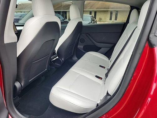 2024 Tesla Model Y Long Range Dual Motor All-Wheel Drive