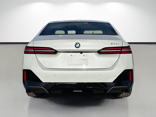 Mineral White Metallic 2027 BMW 530 i