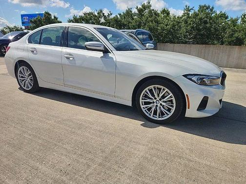 Mineral White Metallic 2024 BMW 330 330i Sedan