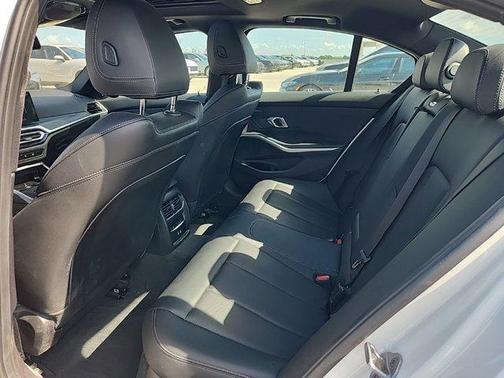 Mineral White Metallic 2024 BMW 330 330i Sedan