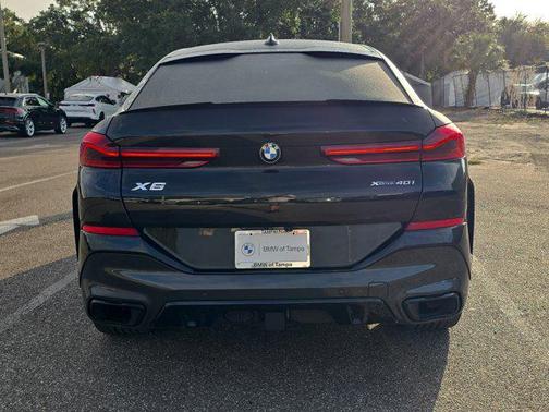 2022 BMW X6 xDrive40i