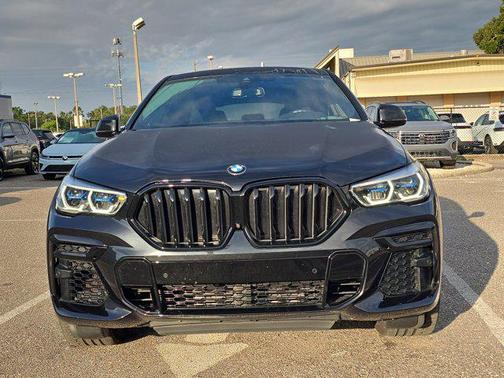 2022 BMW X6 xDrive40i