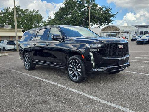 2022 Cadillac Escalade ESV Sport Platinum