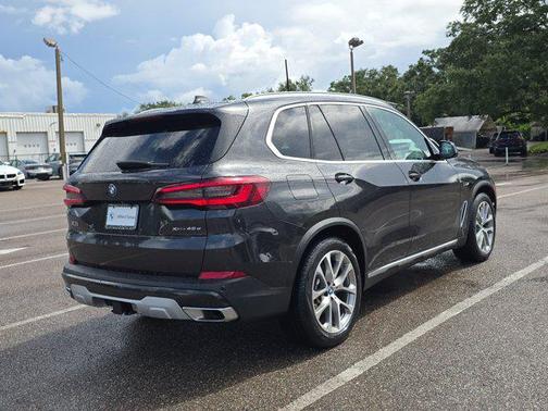 2023 BMW X5 PHEV xDrive45e