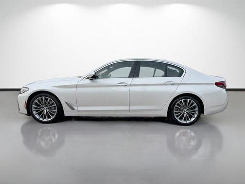 2023 BMW 530 i