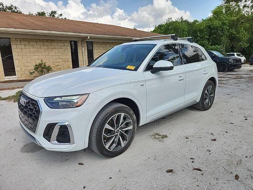 2023 Audi Q5 45 S line Premium