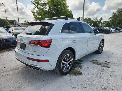 2023 Audi Q5 45 S line Premium