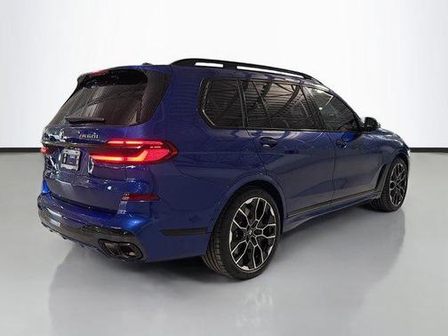 2026 BMW X7 M60i