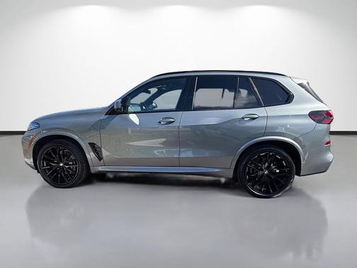 Skyscraper Grey Metallic 2026 BMW X5 sDrive40i