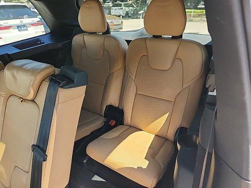 2018 Volvo XC90 T6 Inscription