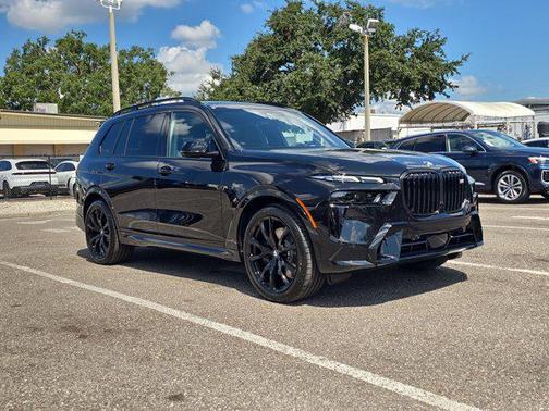 2026 BMW X7 M60i
