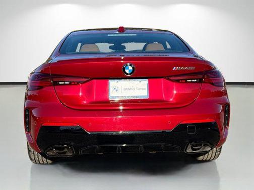 2025 BMW M440 i