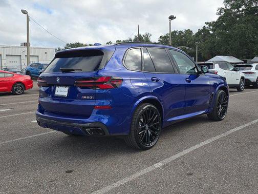 2026 BMW X5 M60i