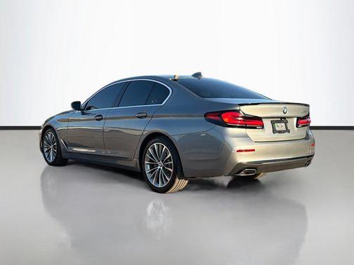 2023 BMW 530 i