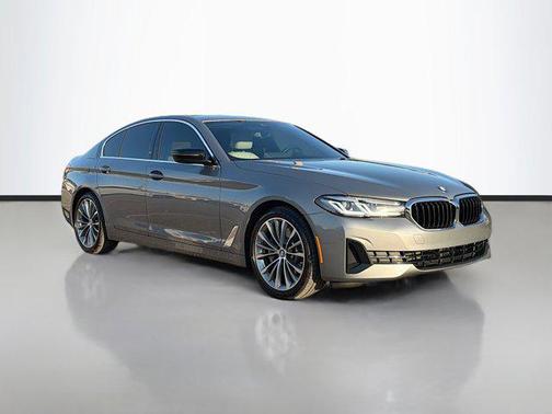 2023 BMW 530 i