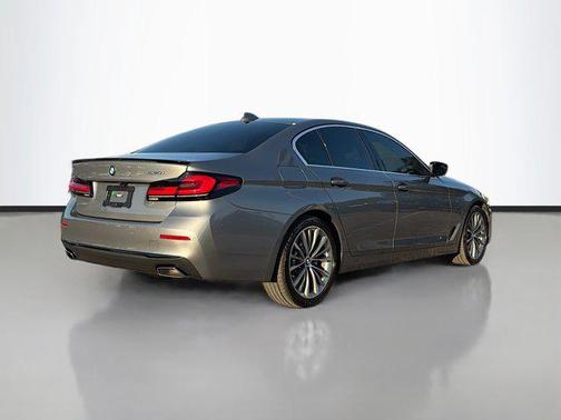 2023 BMW 530 i