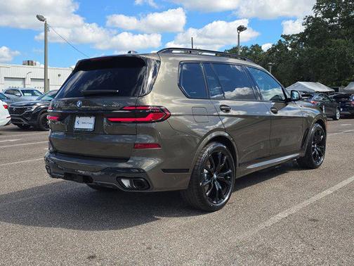 2026 BMW X7 xDrive40i