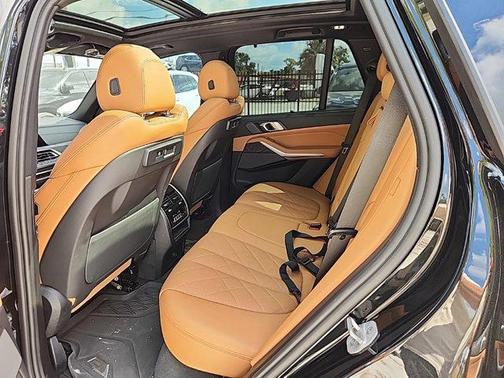 2023 BMW X5 sDrive40i