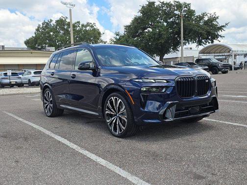 2026 BMW X7 M60i