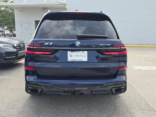 2026 BMW X7 xDrive40i
