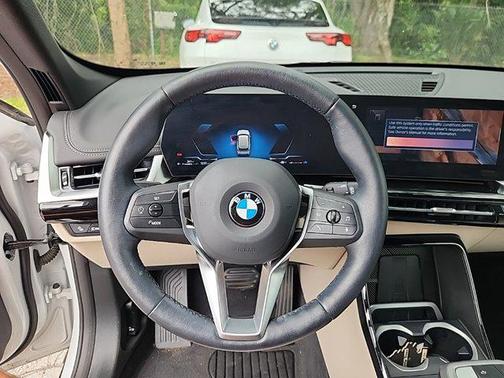 2025 BMW X1 xDrive28i