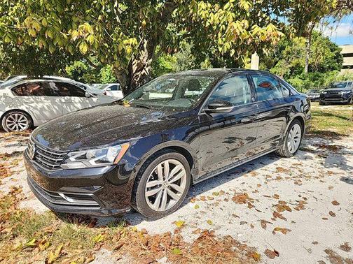 2019 Volkswagen Passat 2.0T Wolfsburg Edition
