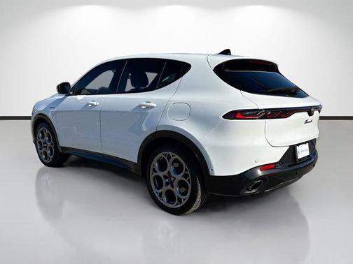 2024 Alfa Romeo Tonale Veloce EAWD