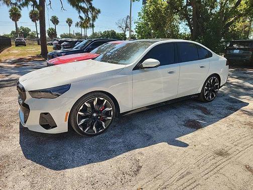 Alpine White 2024 BMW 540 xDrive