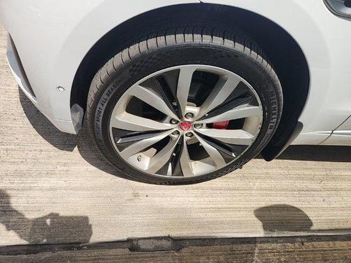 2018 Jaguar F-PACE S
