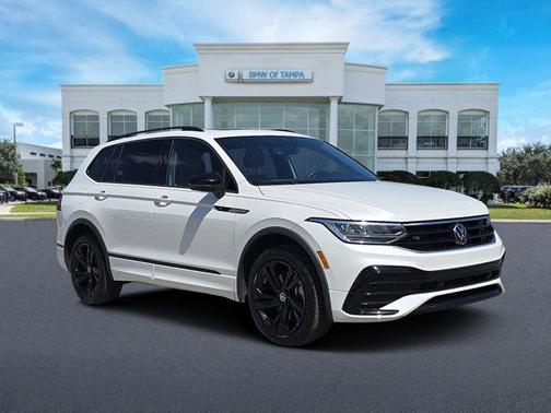 2023 Volkswagen Tiguan 2.0T SE R-Line Black