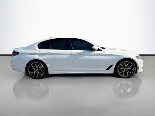 2023 BMW 530 i xDrive