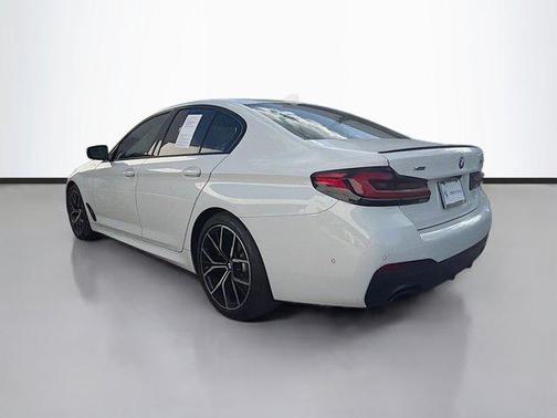2023 BMW 530 i xDrive