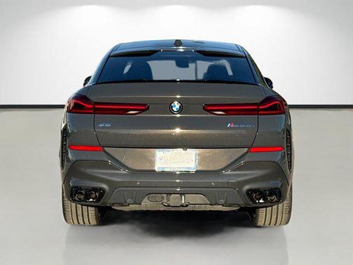 2024 BMW X6 M60i
