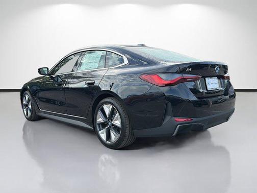 Black Sapphire Metallic 2026 BMW i4 Gran Coupe eDrive40