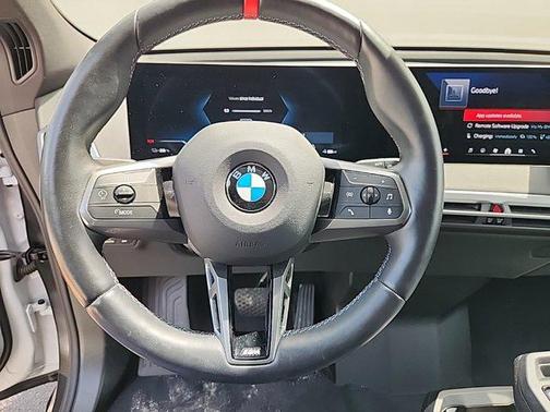 2025 BMW iX M60