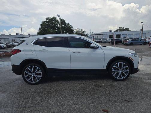 2022 BMW X2 sDrive28i