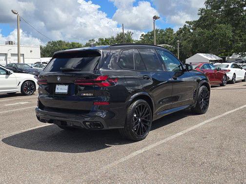 2026 BMW X5 M60i