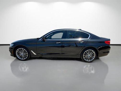 Black Sapphire Metallic 2018 BMW 530 530i