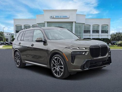 2025 BMW X7 xDrive40i