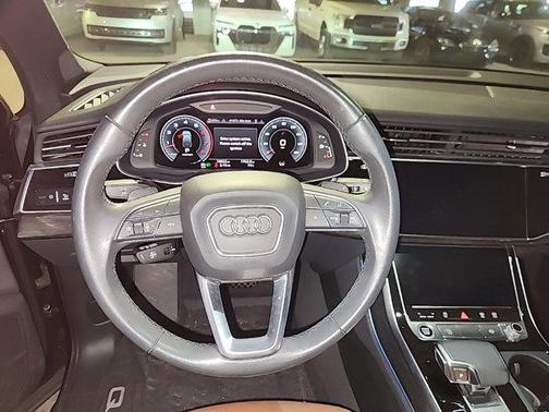 2021 Audi Q7 55 Prestige