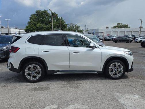 2024 BMW X1 xDrive28i