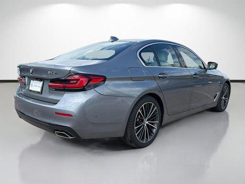 Bluestone Metallic 2021 BMW 540 540i