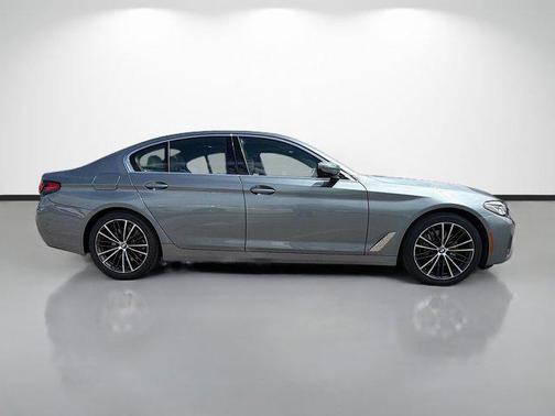 Bluestone Metallic 2021 BMW 540 540i