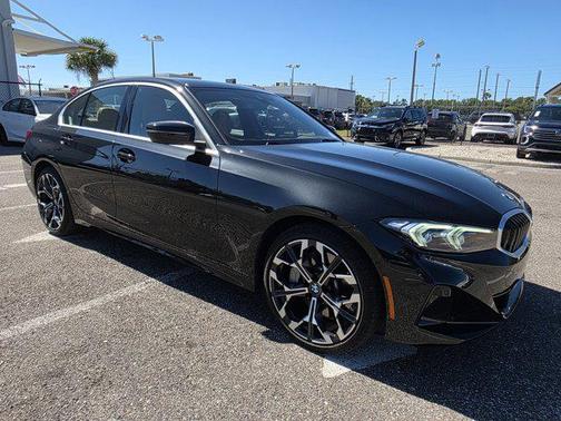 2025 BMW 330 330i