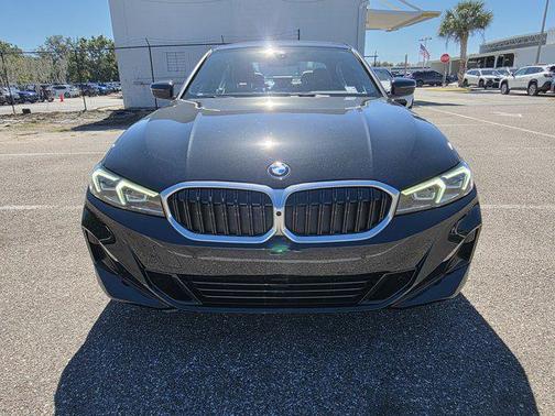 2025 BMW 330 330i
