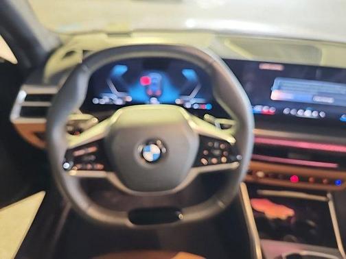 2025 BMW 330 330i